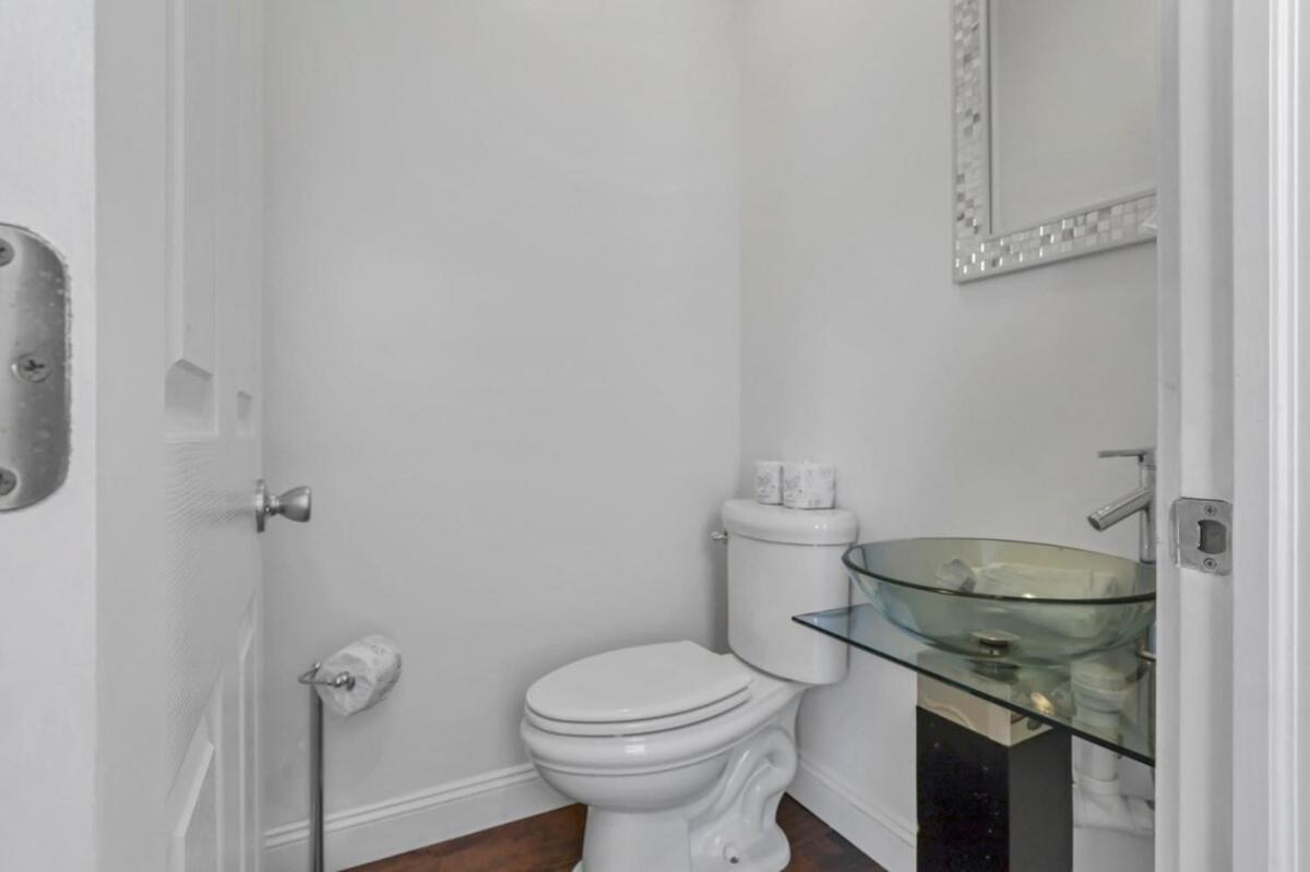 Housepitality - The Columbus Game House - 2 Br Villa Buitenkant foto
